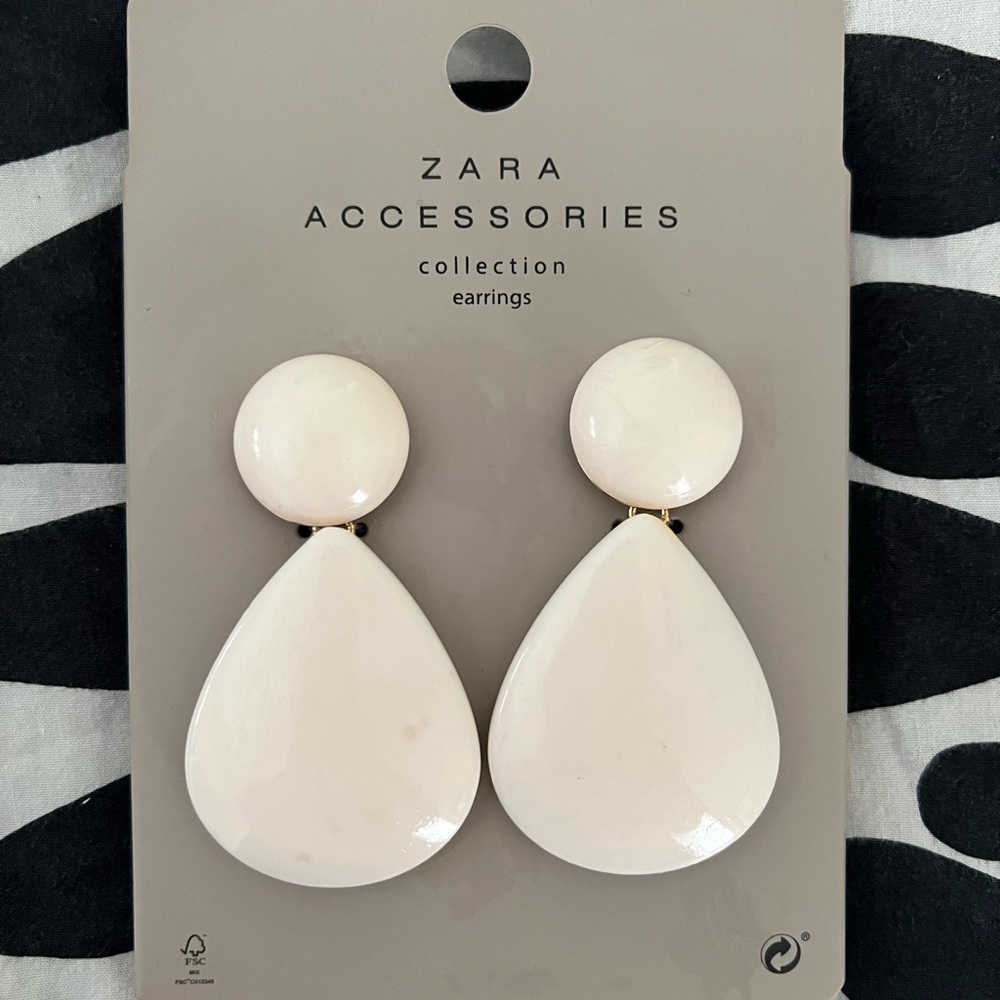 Zara Cream Geometric Earrings